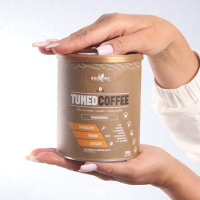 <p><strong>Com Leite</strong> - 1 scoop + 100ml de leite quente. Fica cremoso e suave, ótimo para substituir o café tradicional no dia a dia.</p>
